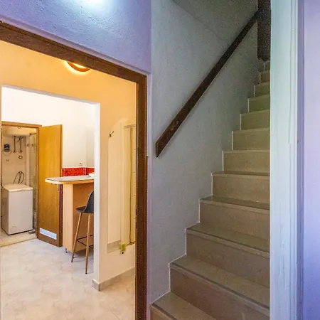 דירה Center With Jacuzzi