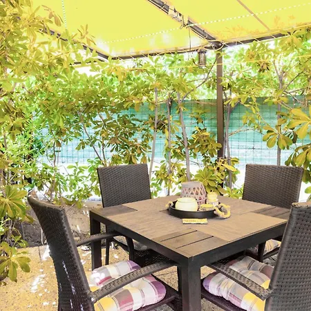 Center With Jacuzzi Σπλιτ