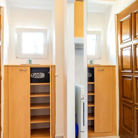 Center With Jacuzzi Apartment Split